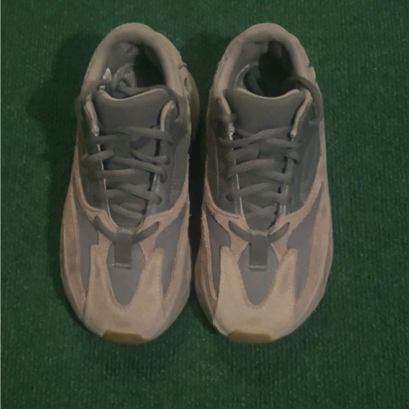 Adidas Yeezy Boost 700 V2 Sneakers - Brown and Gray - Picture 2 of 2